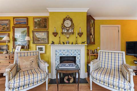Pond House Bracklesham Close, Bracklesham Bay, Chichester, PO20 8HT