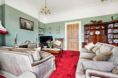 97 Lewis Road, Neath, SA11 1DJ
