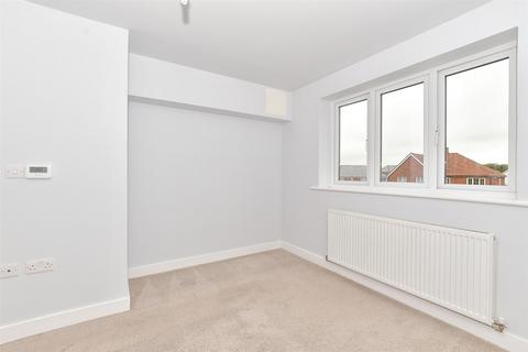 2 bedroom flat for sale, Westwood Close, Lenham, Maidstone, Kent