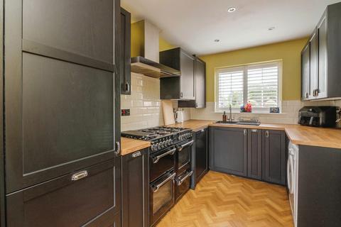 72 Cheapside West, Rayleigh, SS6 9JN