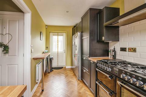 72 Cheapside West, Rayleigh, SS6 9JN