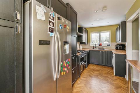 72 Cheapside West, Rayleigh, SS6 9JN