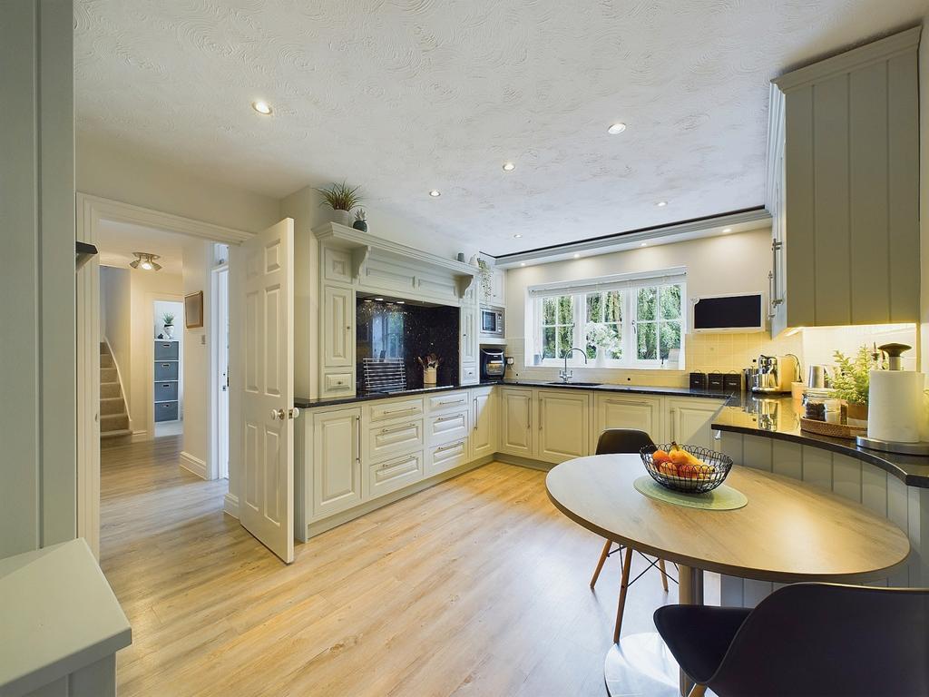 Kitchen Breakfast Room