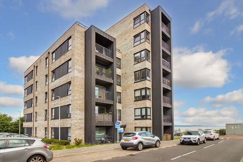 2 bedroom flat for sale, 25/13 Kingsburgh Crescent, Granton, Edinburgh, EH5 1RU