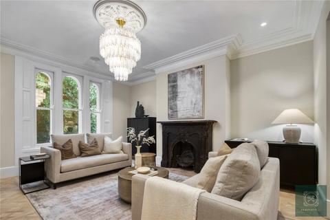 4 bedroom terraced house for sale, Archway Road, London, N19