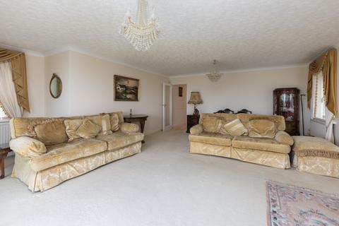 2 bedroom apartment for sale, Tarleton Lodge, 137 South Promenade, Lytham St. Annes, FY8