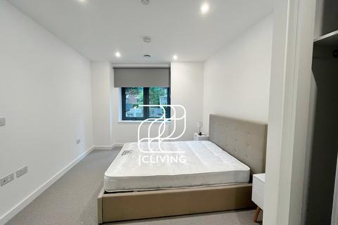 1 bedroom flat to rent, 11 Makers Yard, E3