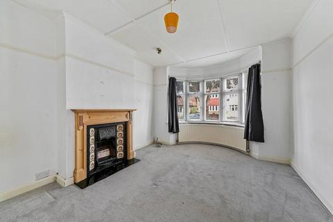 13 Glasbrook Avenue, Twickenham, TW2 6AH