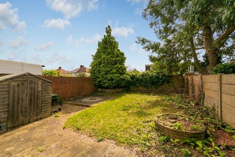 13 Glasbrook Avenue, Twickenham, TW2 6AH
