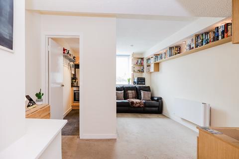 1 bedroom maisonette for sale, Flat 11, 5 Dean Bank Lane, Stockbridge, Edinburgh, EH3 5BS