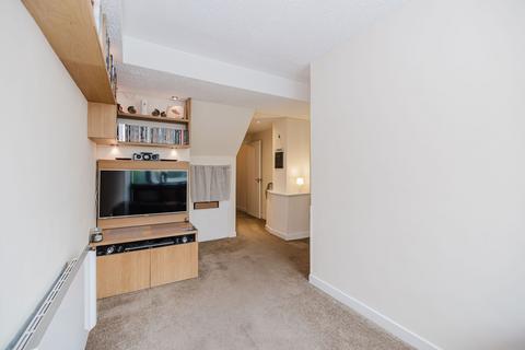 1 bedroom maisonette for sale, Flat 11, 5 Dean Bank Lane, Stockbridge, Edinburgh, EH3 5BS