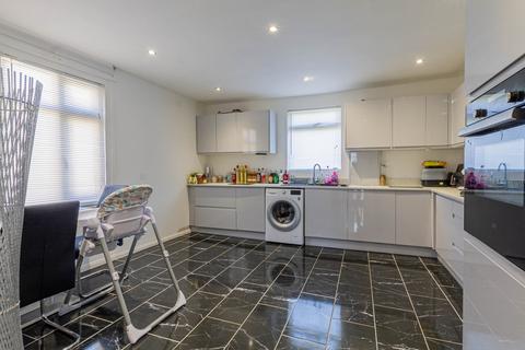 120 Dudley Road, Clacton-on-sea, CO15 3DH