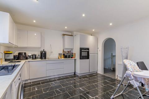 120 Dudley Road, Clacton-on-sea, CO15 3DH