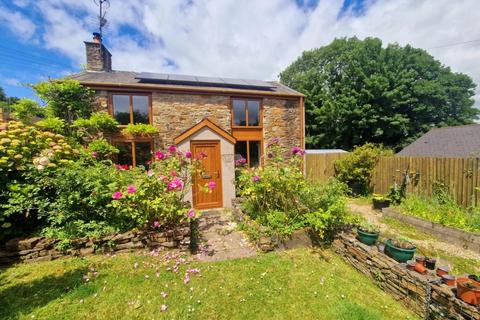 4 bedroom detached house for sale, Bridgend Road, Bridgend, CF32