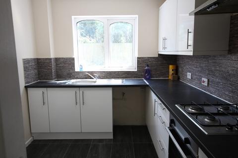 3 bedroom detached house to rent, Dalby Road, Melton Mowbray, LE13 0BJ