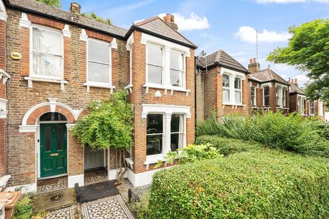 4 Ashmead Road, London, SE8 4DX