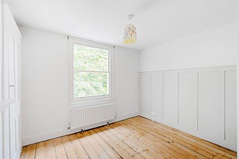 4 Ashmead Road, London, SE8 4DX