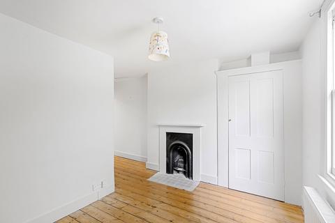 4 Ashmead Road, London, SE8 4DX