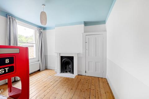 4 Ashmead Road, London, SE8 4DX