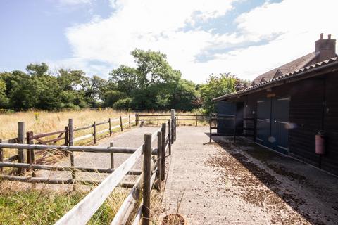 4 bedroom detached house for sale, Long Lane, Newport