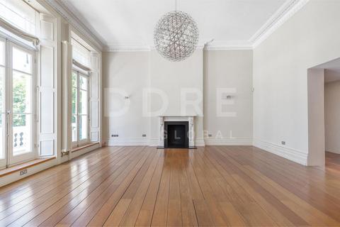 4 bedroom apartment for sale, Queen's Gate Gardens, London, SW7