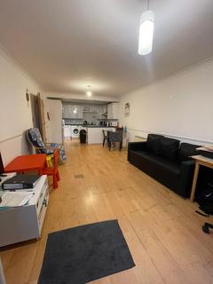 2 bedroom flat to rent, Langbourne Place, London, E14