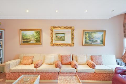 4 bedroom apartment for sale, 108 Lancaster Gate, Bayswater W2