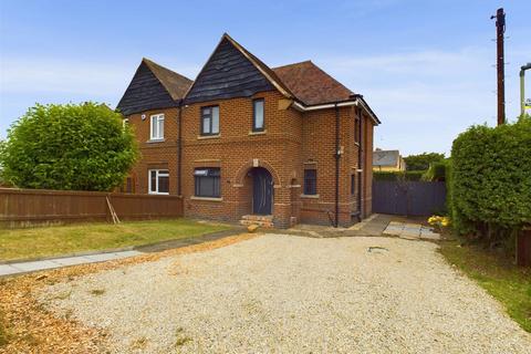 2 Finlay Road, Gloucester, GL4 6TP