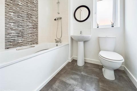 37 Kingsthorpe Close, Nottingham, NG3 3AZ