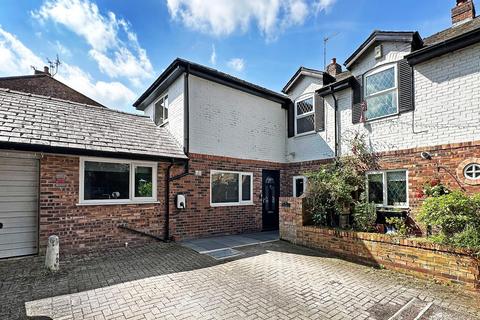 5 bedroom semi-detached house for sale, Grove Lane, Hale