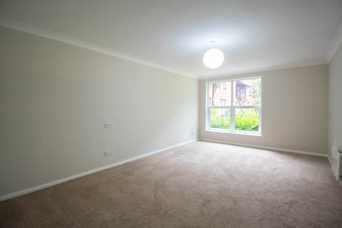 2 bedroom apartment for sale, Gosforth Place, Hoole, Chester