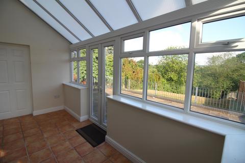 49 Austcliffe Road, Cookley, Kidderminster, DY10 3UP