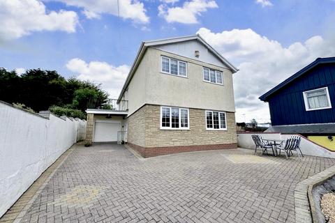 4 bedroom detached house for sale, Maes-yr-Haf, Merthyr Tydfil CF47