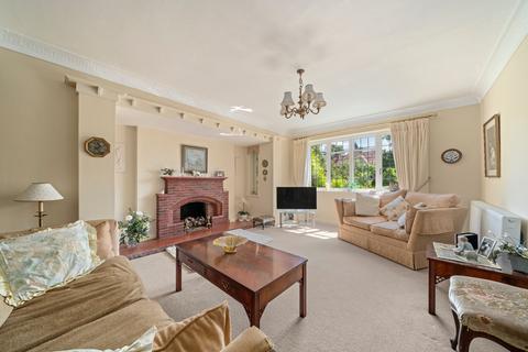 4 bedroom detached house for sale, Stoke Close, Stoke D'abernon, KT11