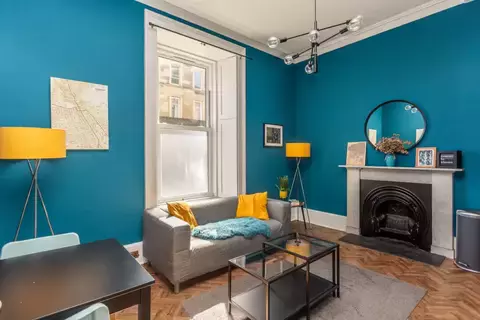 137/1 Easter Road, Edinburgh, EH7 5QA