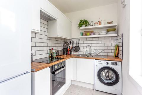 60 Crewe Place, Edinburgh, EH5 2LN