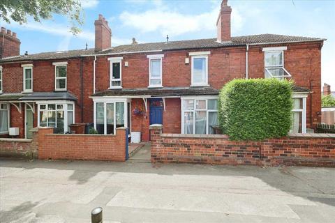 2 bedroom terraced house for sale, Burton Road, Lincoln