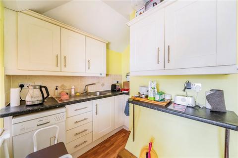 2 bedroom maisonette for sale, Buckingham Road, Edgware, Middlesex