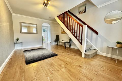 2 bedroom terraced house for sale, Hungerford Close, Sandhurst, Berkshire