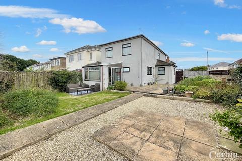 3 bedroom detached house for sale, Barnes Crescent, Bournemouth, Dorset