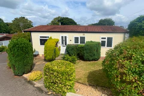 2 bedroom park home for sale, Doveshill Mobile Home Park, Bournemouth, Dorset