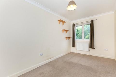 1 Silver Birch Close, London, SE6 4RS