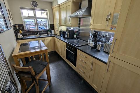 2 bedroom ground floor flat for sale, The Firs, Chester Le Street, DH2