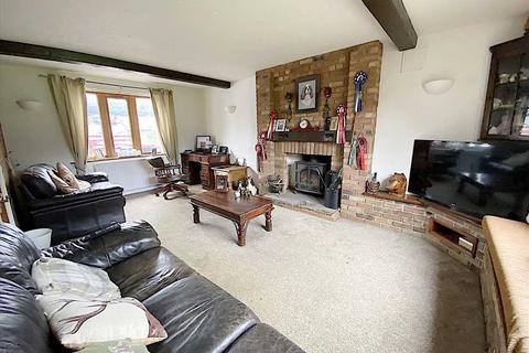 4 bedroom detached house for sale, Kirkby La Thorpe NG34