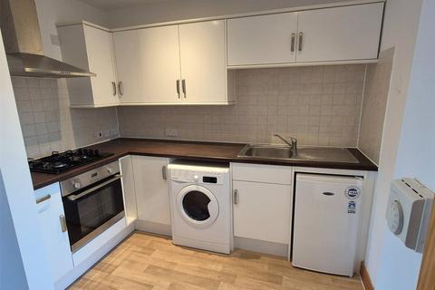 1 bedroom flat for sale, Hornbeam Road, Surrey GU1