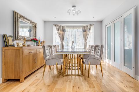104 Orme Road, Kingston Upon Thames, KT1 3SB