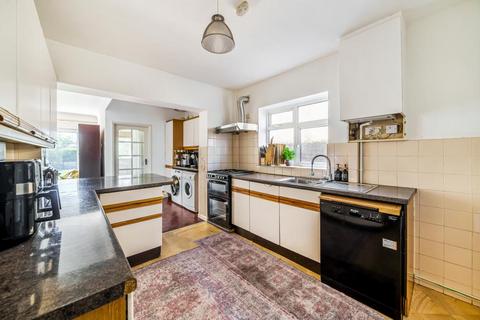 4 bedroom semi-detached house for sale, Sunbury-on-Thames,  Surrey,  TW16