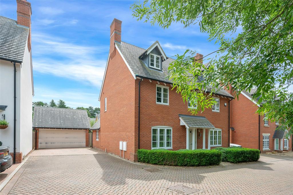 Buckthorn Drive, Barrow upon Soar... 5 bed detached house for sale £