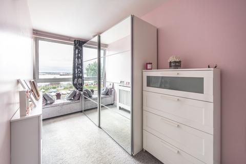 55, Venture Court Canal Road, Gravesend, DA12 2AT