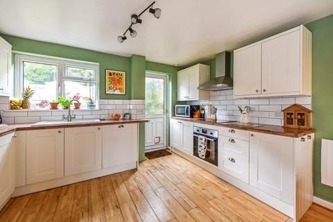 37 Garden Close, Lyndhurst, SO43 7DW